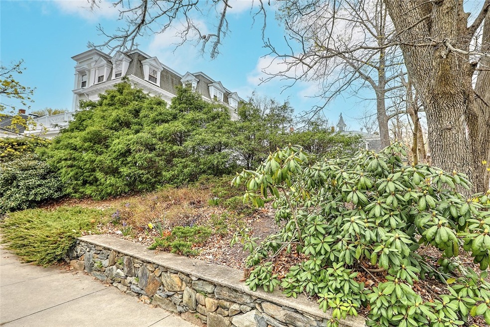 118 Governor St, Providence, RI 02906 - photo 1