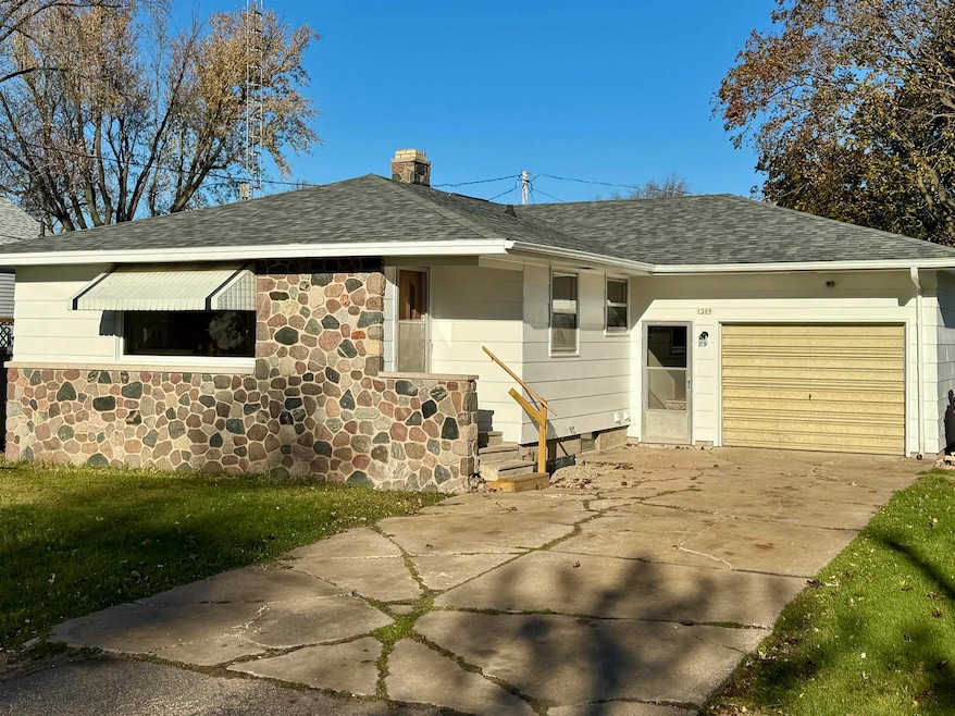 Under Contract $159,900 • Co-Listing Agent