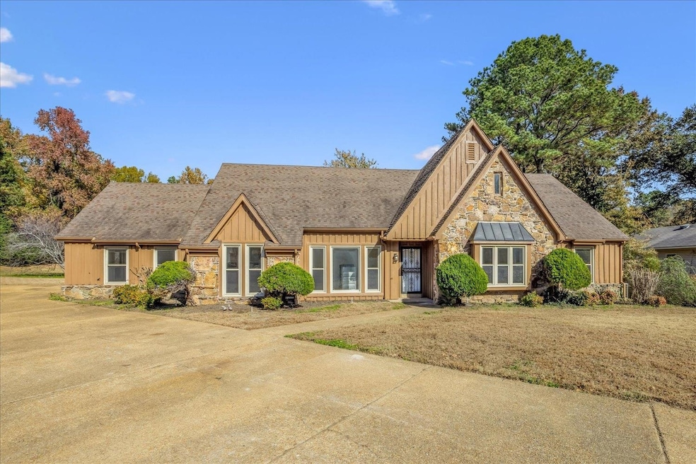 8924 Ludgate Place W, Cordova, TN 38016 - photo 1