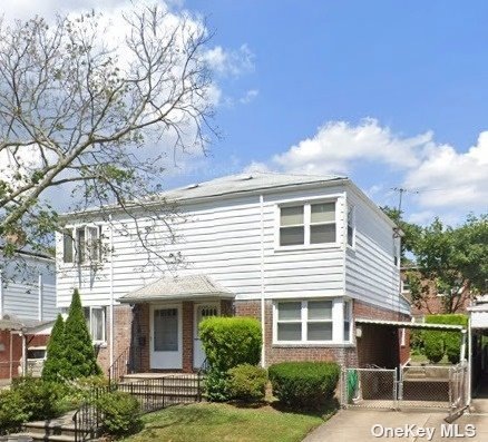 67-09 197th St, Flushing, NY 11365 - photo 1