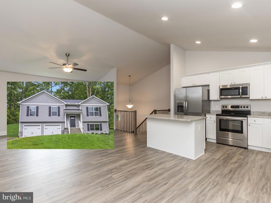 2428 Harpoon Dr, Stafford, VA 22554 - photo 1