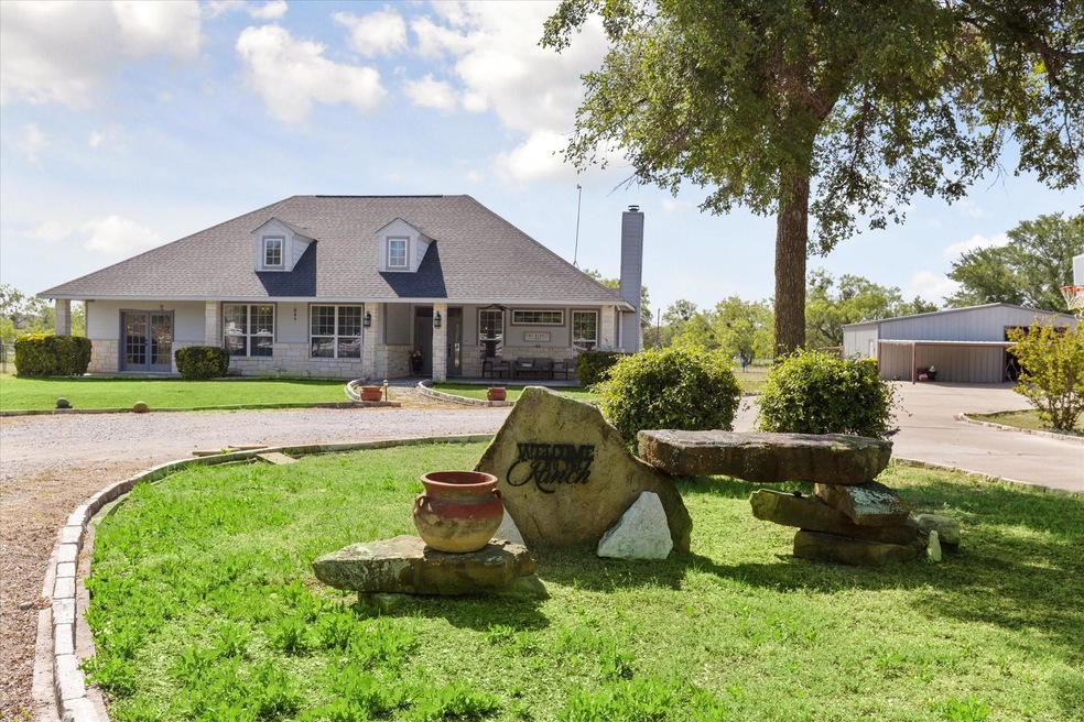 393 Taylor Rd, Weatherford, TX 76087 - photo 1