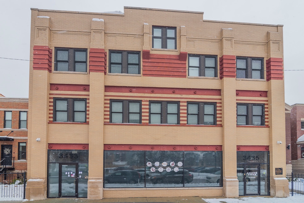 3433 S Indiana Ave unit 301, Chicago, IL 60616 - photo 1