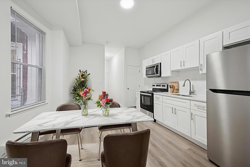 1225 W Silver St unit 1, Philadelphia, PA 19133 - photo 1