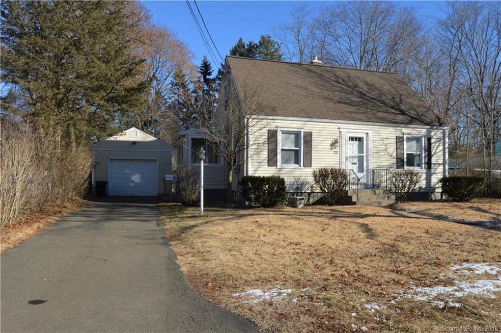 21 Monroe St, North Haven, CT 06473 - photo 1