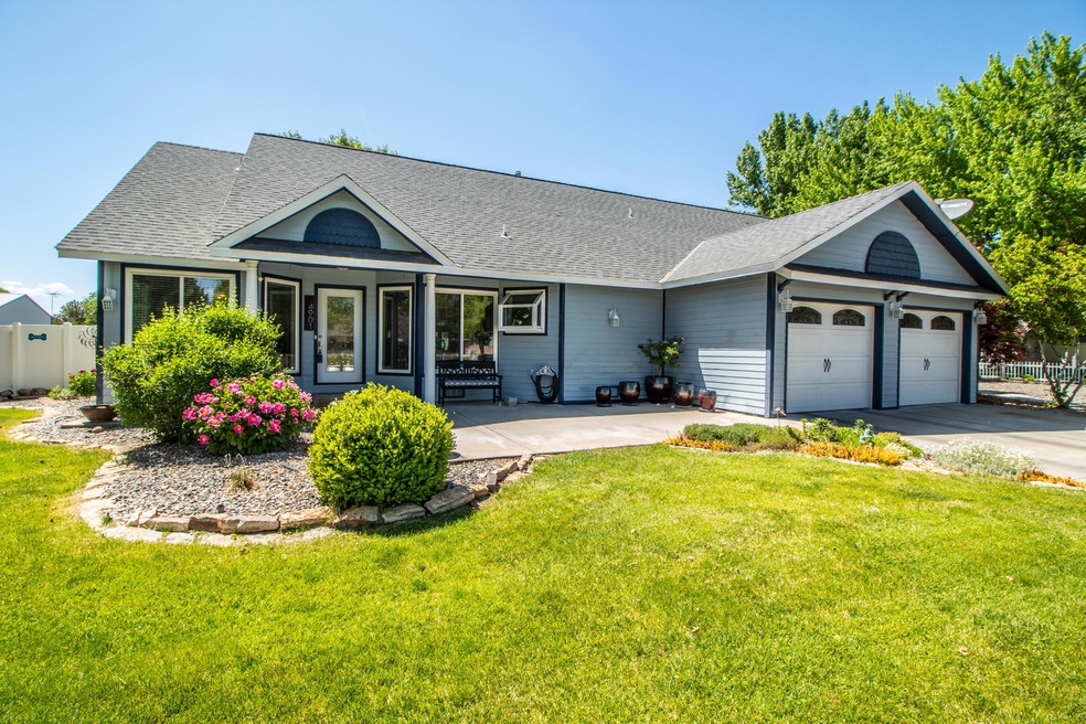 4901 Samantha Ln, Farmington, NM 87402 - photo 1