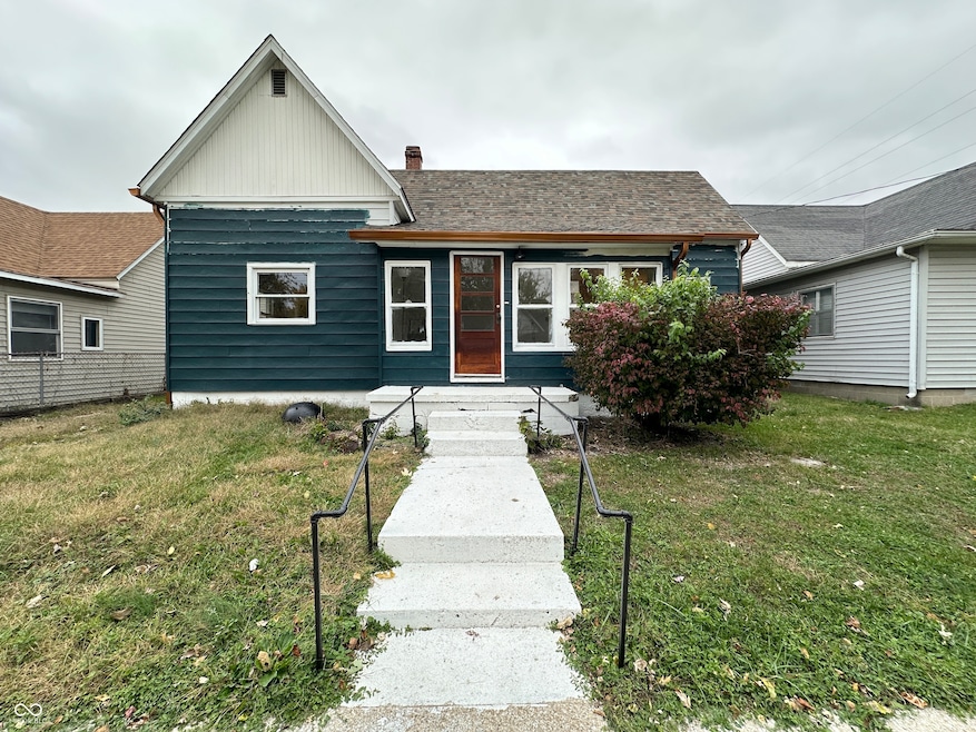 10 W Washington St, Roachdale, IN 46172 - photo 1