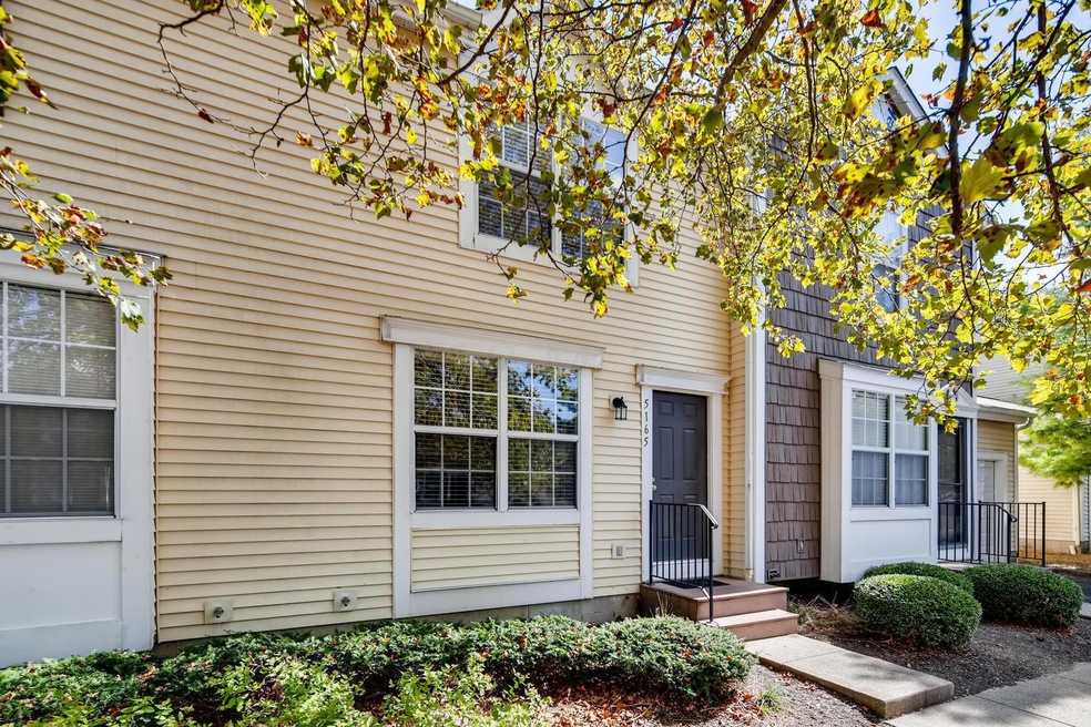 5165 Singleton