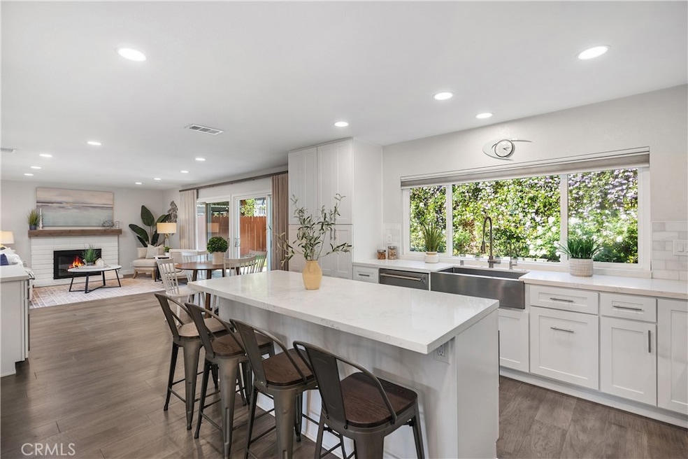 Under Contract $1,949,000