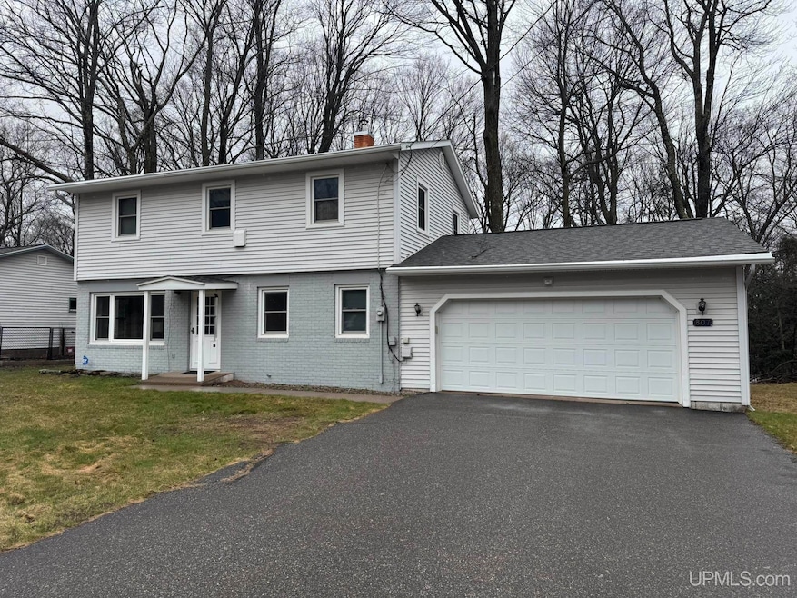 Under Contract $319,900