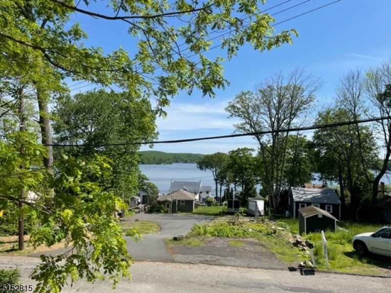 14 Sutton Rd, Hopatcong Boro, NJ 07843 - photo 1