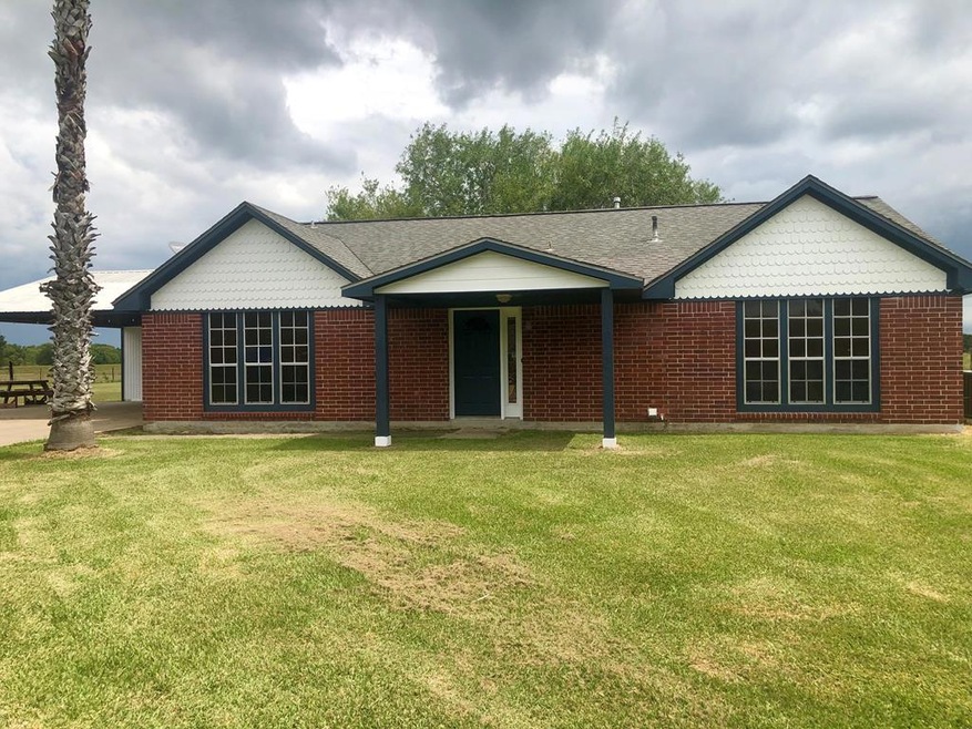 145 Private Road 677, Bay City, TX 77414 - photo 1