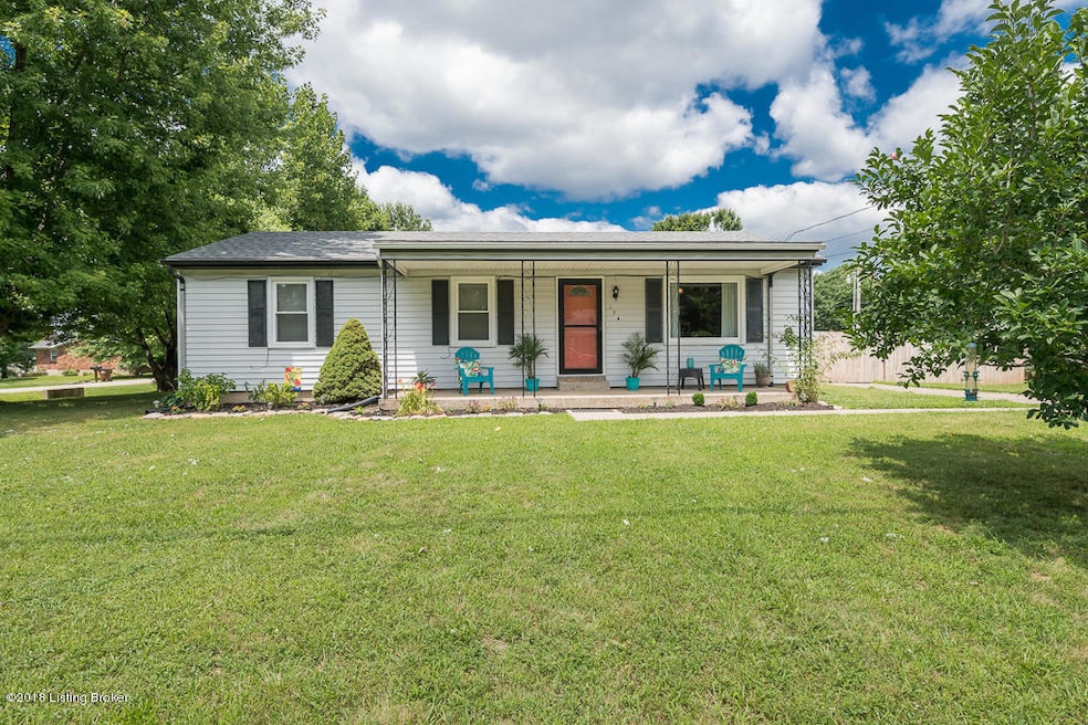 174 Hillcrest Dr, Mount Washington, KY 40047 - photo 1