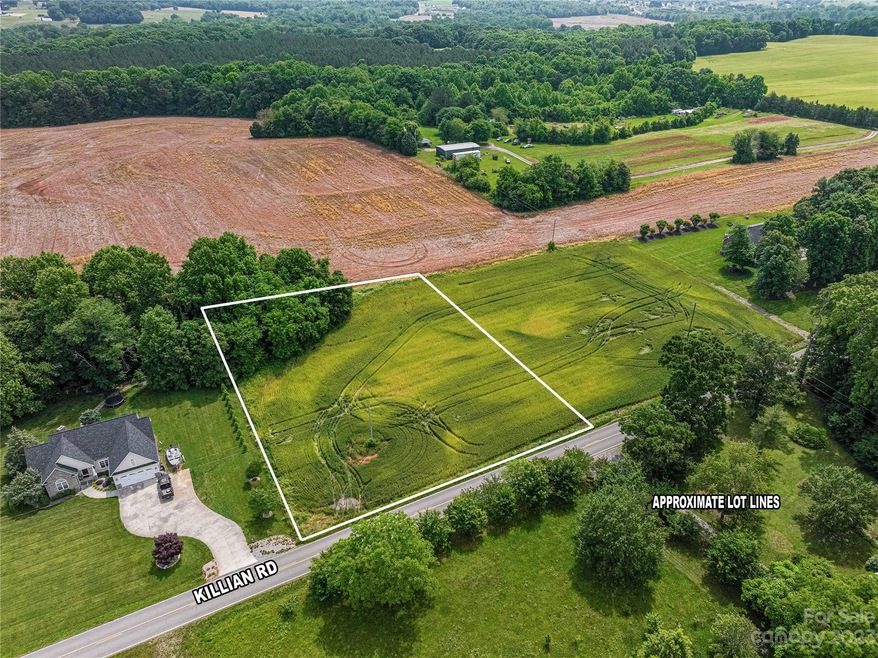 000 Killian Rd unit 4, Lincolnton, NC 28092 - photo 1