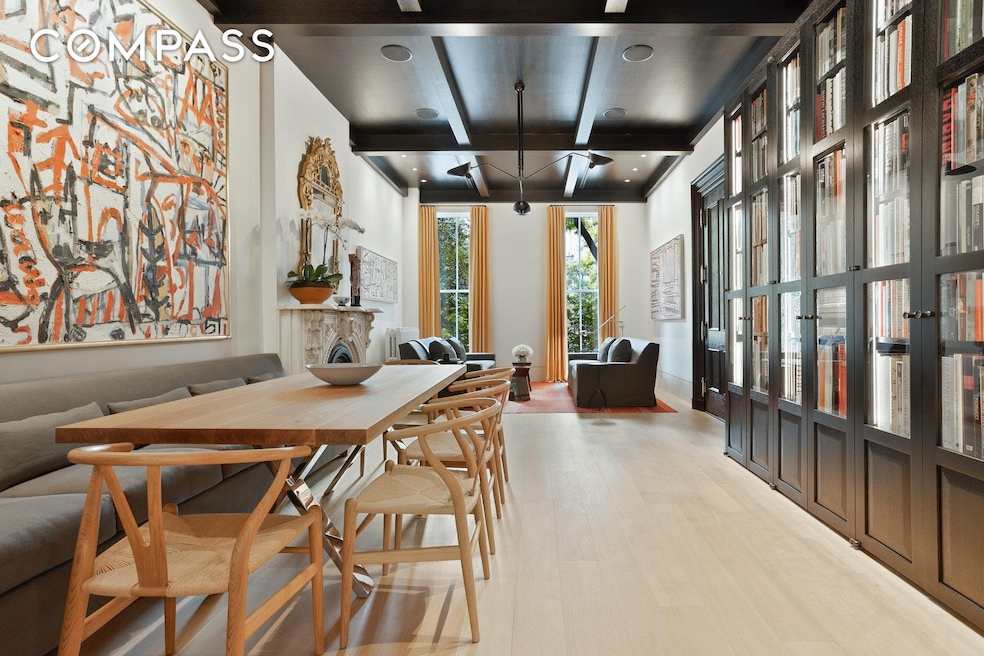 315 Adelphi St, Brooklyn, NY 11205 - photo 1