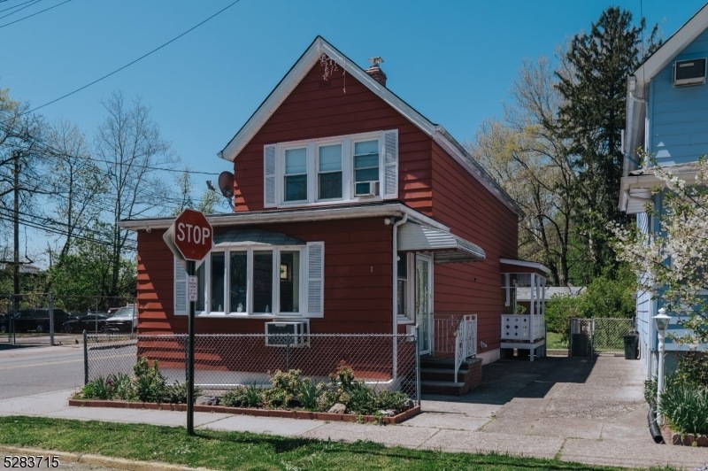 1 Garfield Place, South Hackensack, NJ 07606 - photo 1