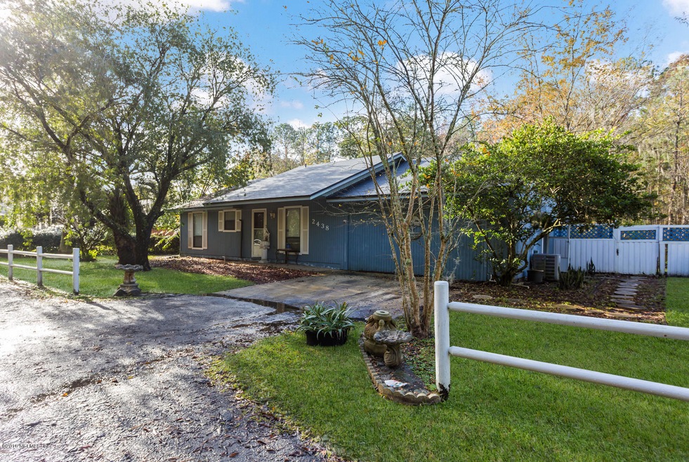 2438 Deloach Ln, Jacksonville, FL 32216 - photo 1