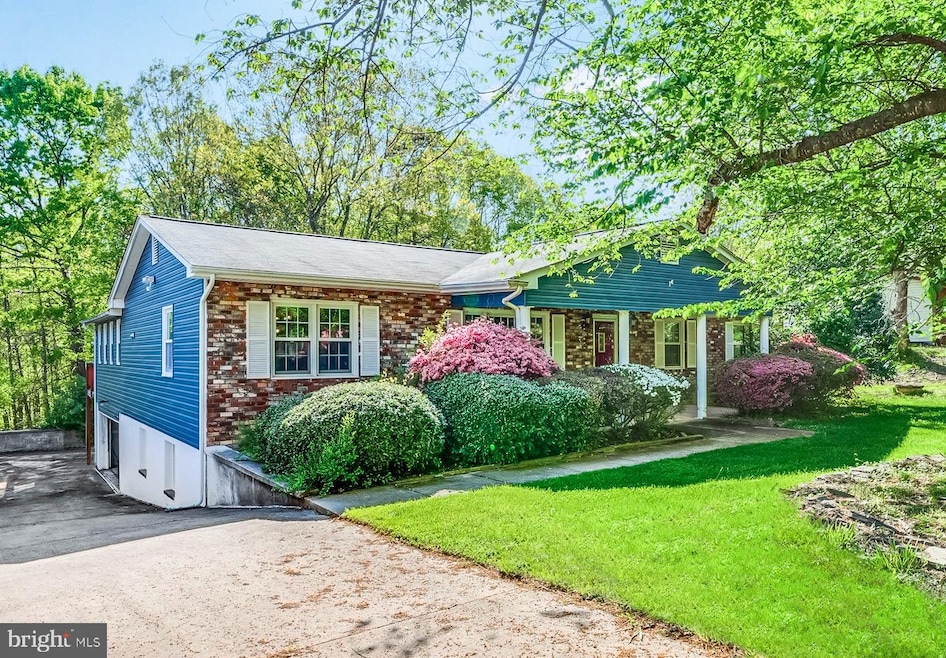 714 Hope Rd, Stafford, VA 22554 - photo 1