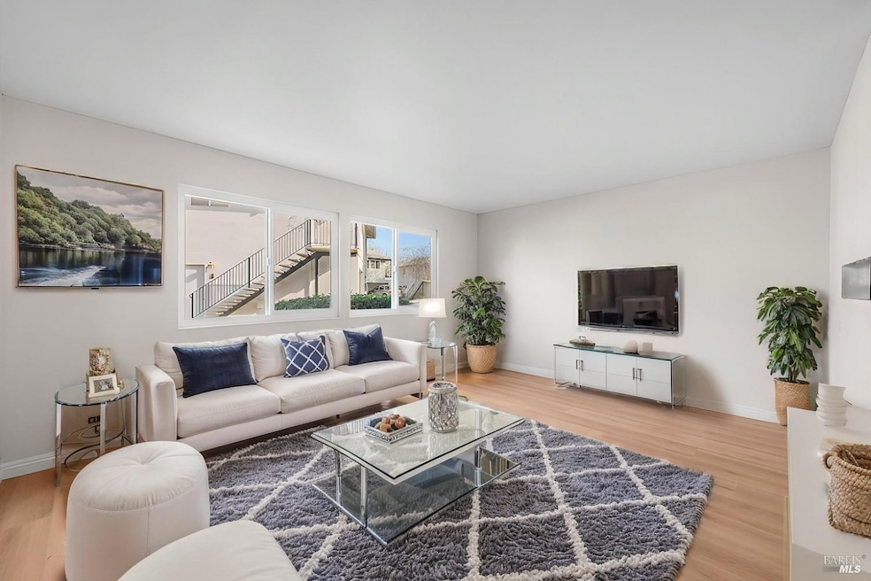 130 Del Rio Cir unit 2, Vacaville, CA 95687 - photo 1