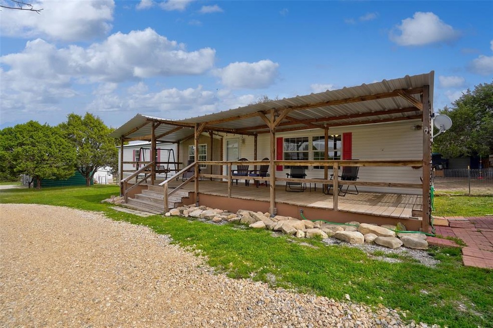 5027 Tin Top Rd, Weatherford, TX 76087 - photo 1