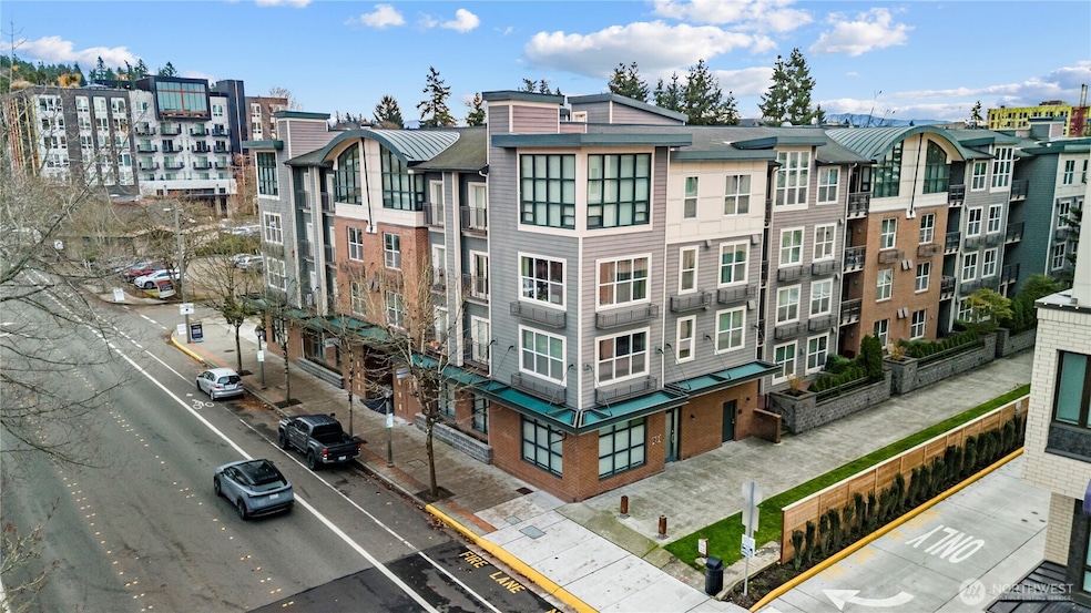 Fraser Court unit 107, Redmond, WA 98052 - photo 1