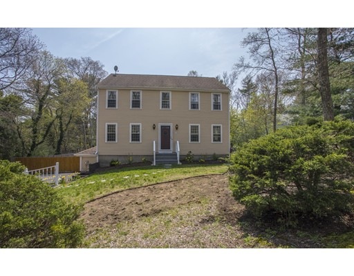 7 Stuart Ave, Plymouth, MA 02360 - photo 1