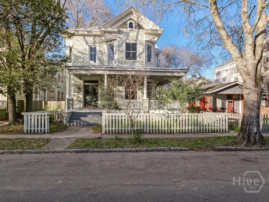 208 W 35th St, Savannah, GA 31401 - photo 1