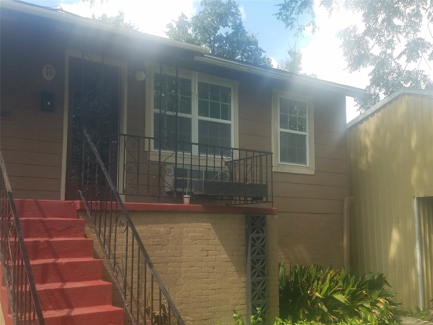 513 E 20th St unit 11, Houston, TX 77008 - photo 1