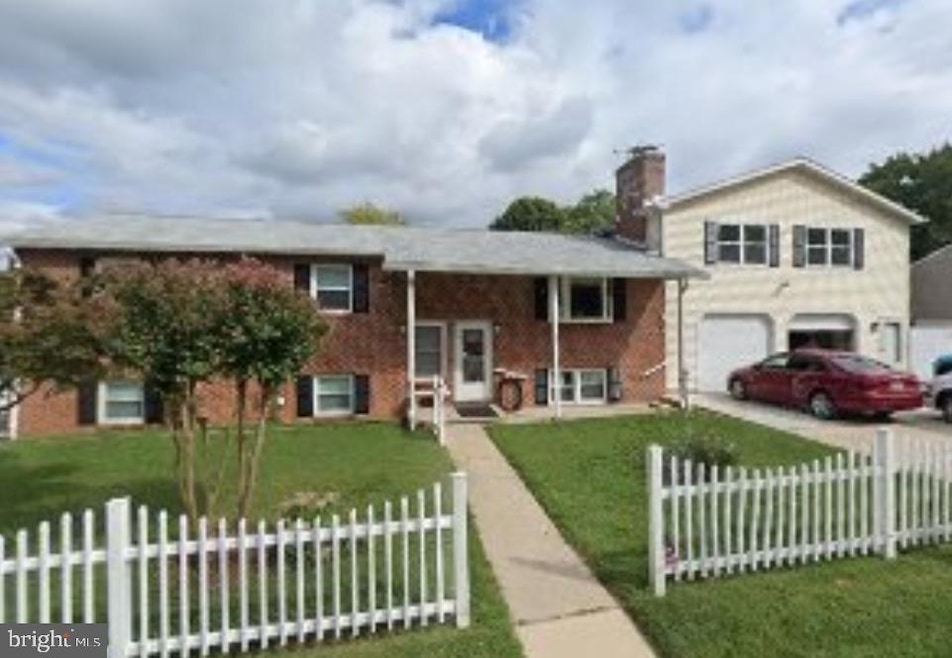 429 Lafayette Ave, Catonsville, MD 21228 - photo 1