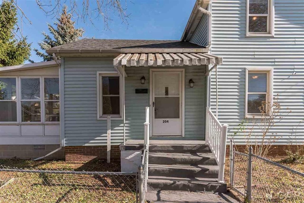 204 Elm St, Adrian, MI 49221 - photo 1