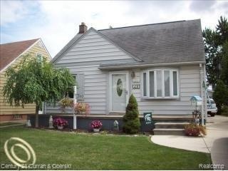 Nice Bungalow!