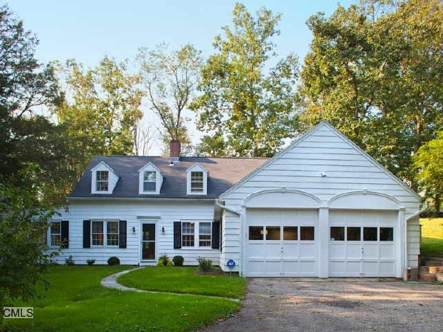 1326 Cross Hwy, Fairfield, CT 06824 - photo 1