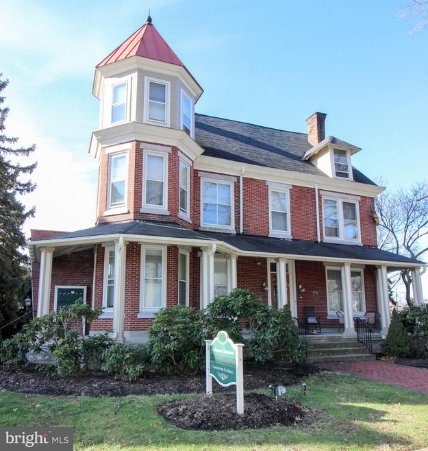 416 S Main St unit J, Spring City, PA 19475 - photo 1