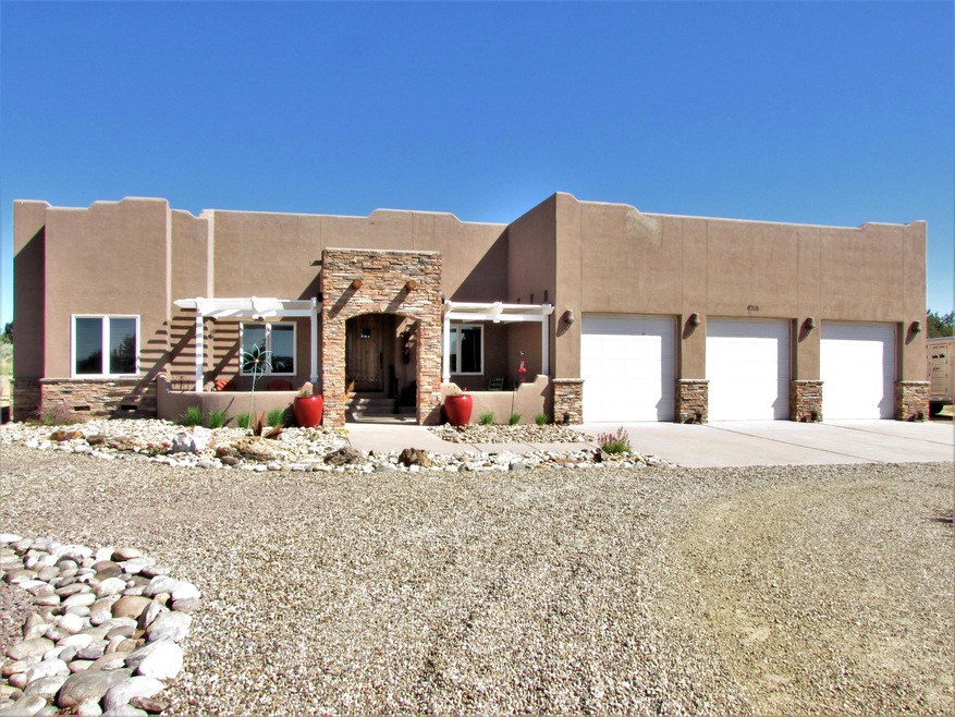 6705 Cimarron Cir, Farmington, NM 87402 - photo 1