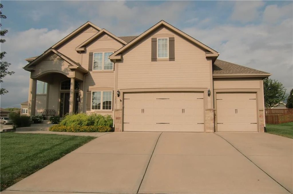 1232 Wiltshire Blvd, Raymore, MO 64083 - photo 1