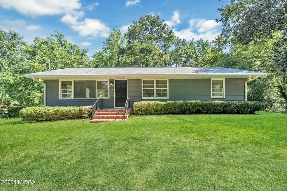 2874 Horseshoe Dr, Macon, GA 31211 - photo 1