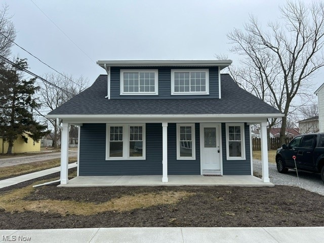 601 Grantwood Ave, Sheffield Lake, OH 44054 - photo 1