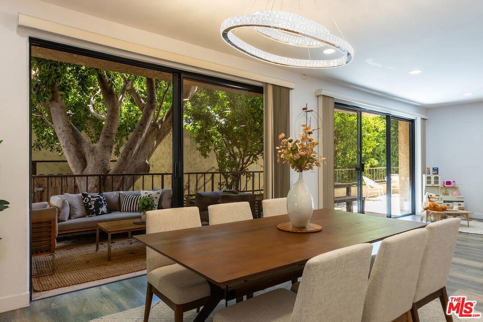 1210 N Kings Rd unit 101, West Hollywood, CA 90069 - photo 1