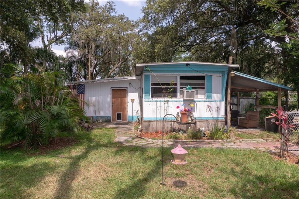 5312 Hillsborough Cir, Tampa, FL 33610 - photo 1