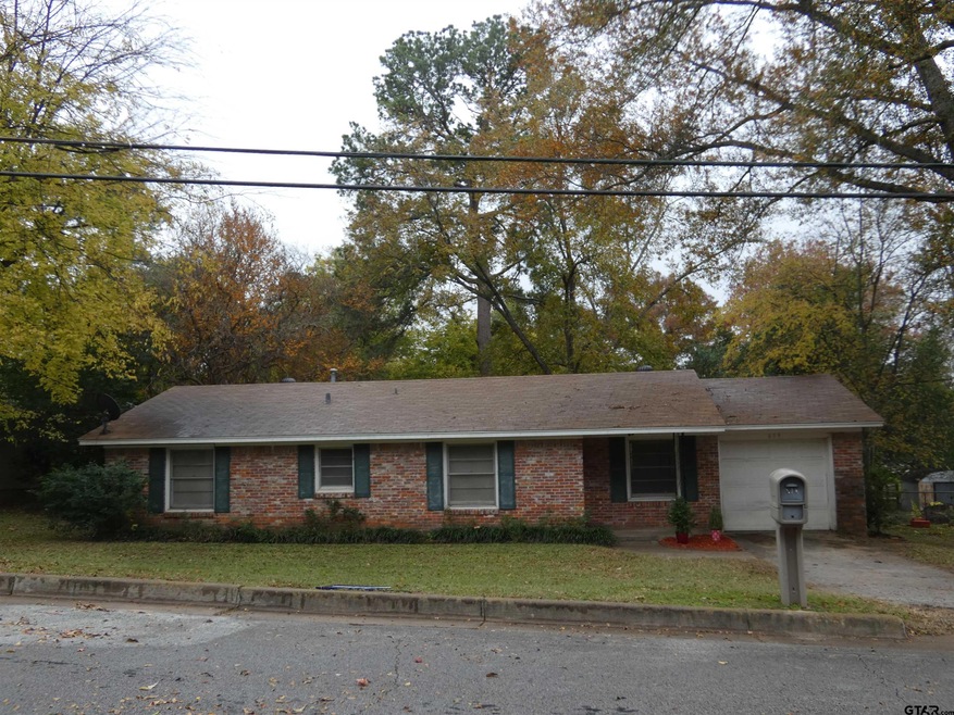 619 E Watkins St, Tyler, TX 75701 - photo 1