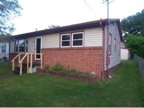 1714 E Fairview Ave, Johnson City, TN 37601 - photo 1