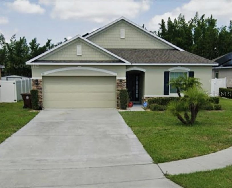 For Rent $1,900/month