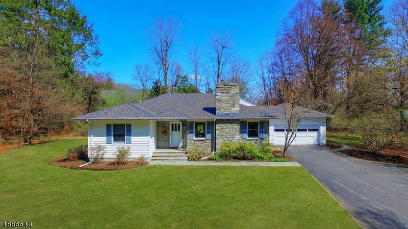 10 Townsend Rd, Mendham, NJ 07945 - photo 1