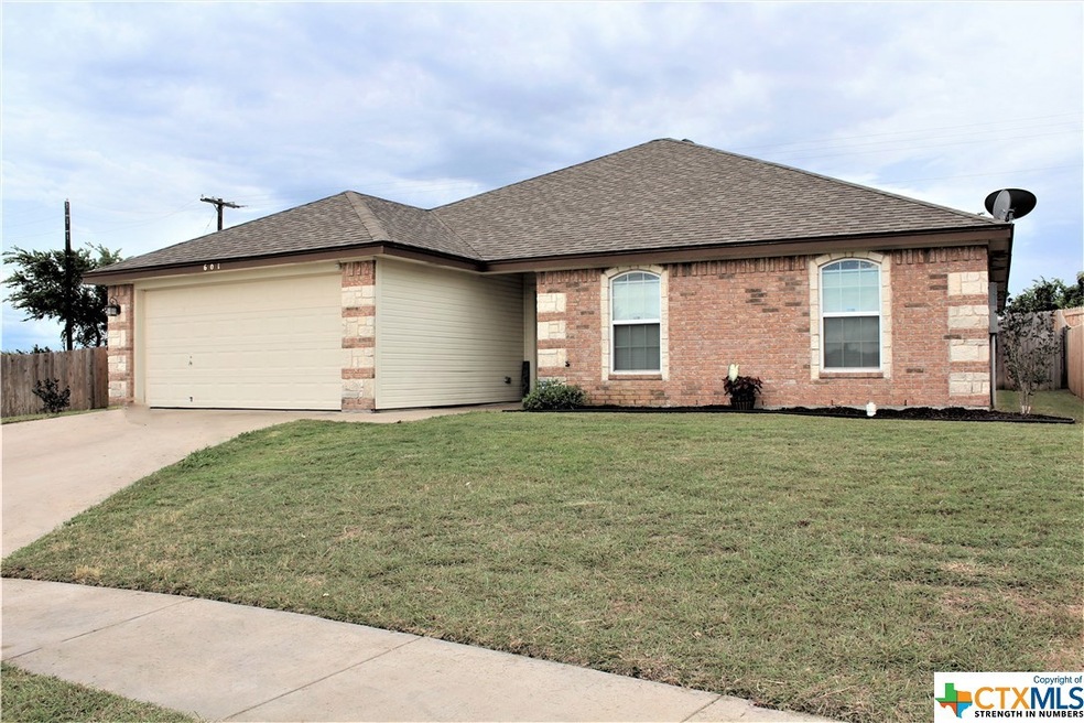601 Coby Dr, Troy, TX 76579 - photo 1