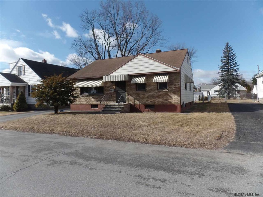 1713 Suffolk Ave, Schenectady, NY 12303 - photo 1