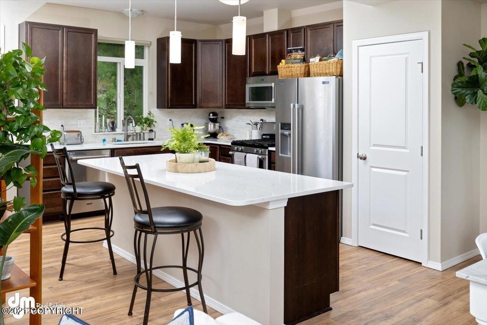 10-Kitchen_DMD_1291