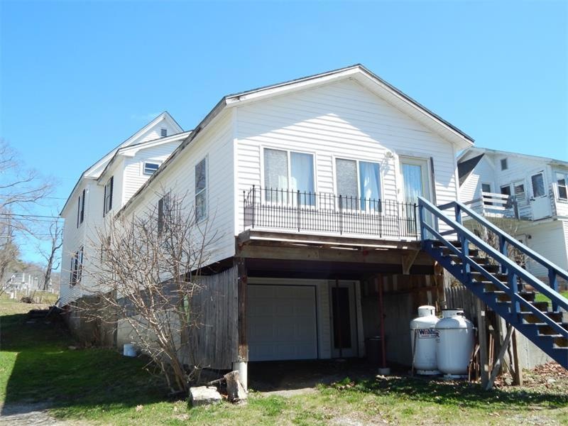 116 Franklin St, Bucksport, ME 04416 - photo 1