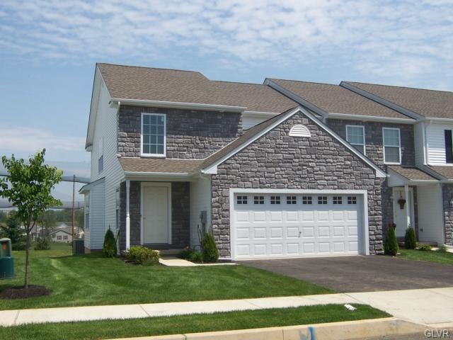 800 Fieldstone Trail unit 65, Easton, PA 18040 - photo 1