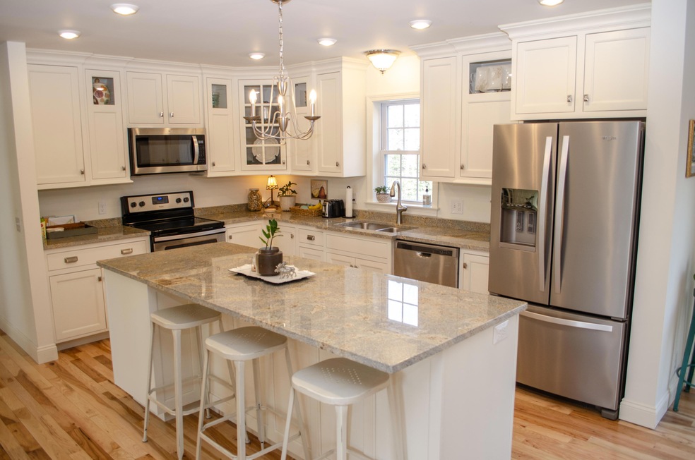 Kitchen 1
