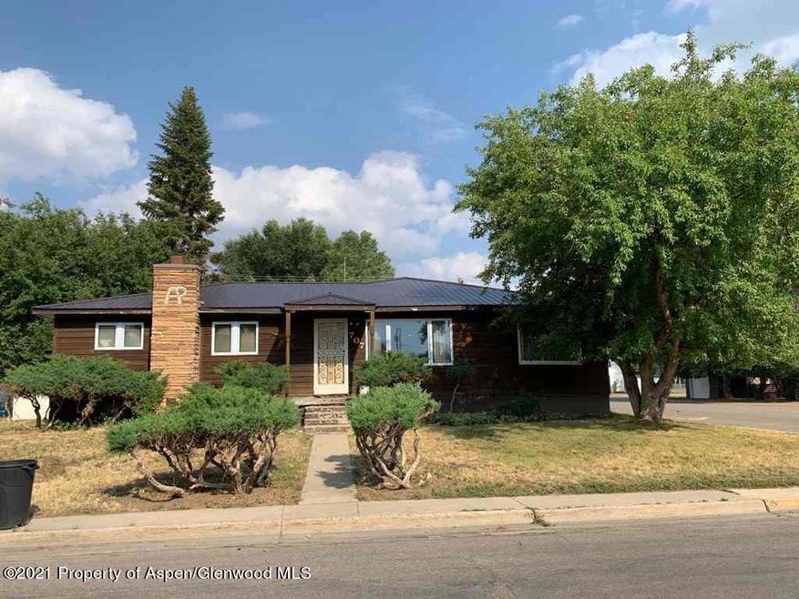 707 Rose St, Craig, CO 81625 - photo 1